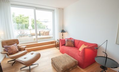Beautiful 2 BR Attic Apartment in the 9th district