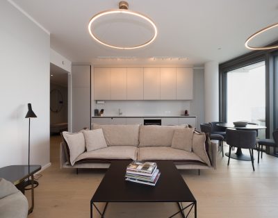 Apartment in Danube Flats – 24th Floor with Breathtaking Views 24/11