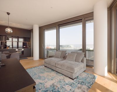 50 m² Apartment – Danube Flats, 32nd Floor with Stunning Views 32/03